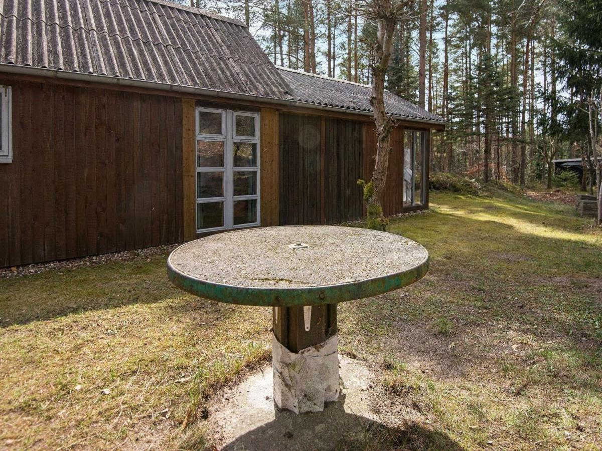 7 Person Holiday Home In Kolind Room photo